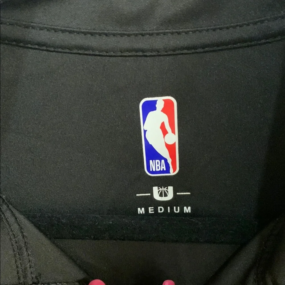 Warriors NBA Black Long Sleeve Top in size M